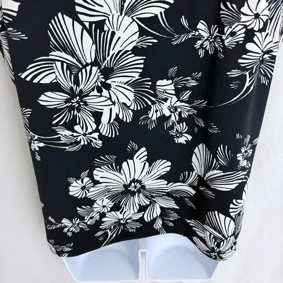 Izod Quick Dry Sleeveless Top Size Large - Picture 10 of 11